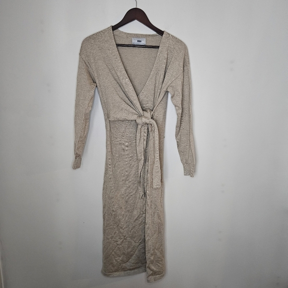 Modern Citizen Front-Wrap Dress Lenese Midi Oatmeal Tan V-Neck Business Casual - Picture 16 of 16